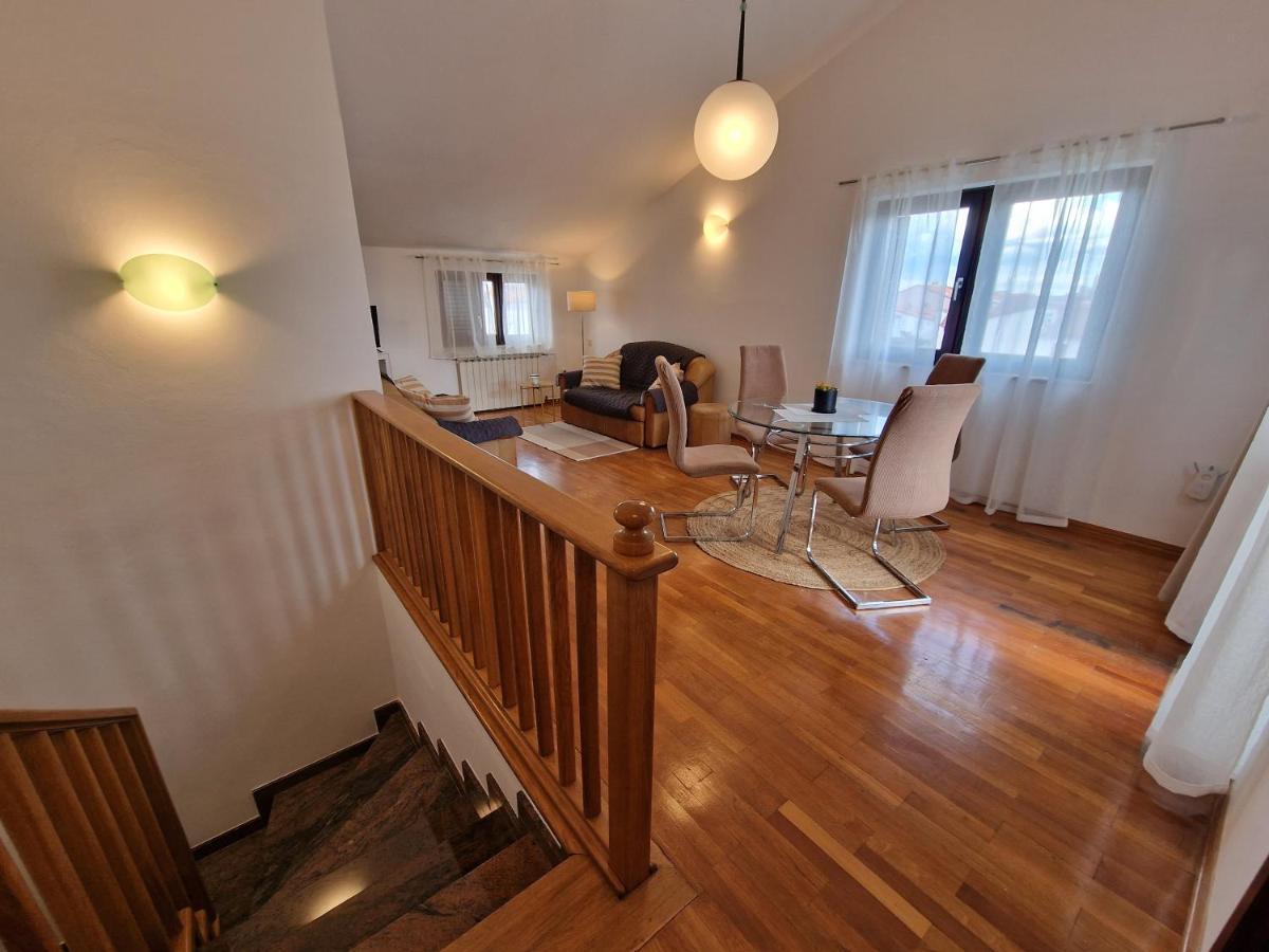 Apartments Katarina - New Renovated Rovinj Exterior photo